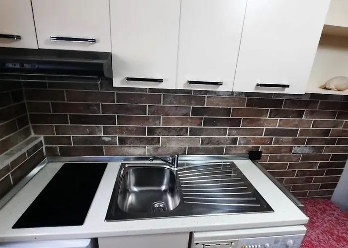 Lovely Apt.1-7 Appartamento