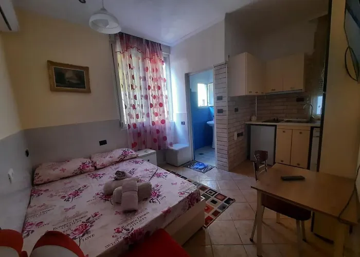 Lovely Apt.1-7 * Tirana